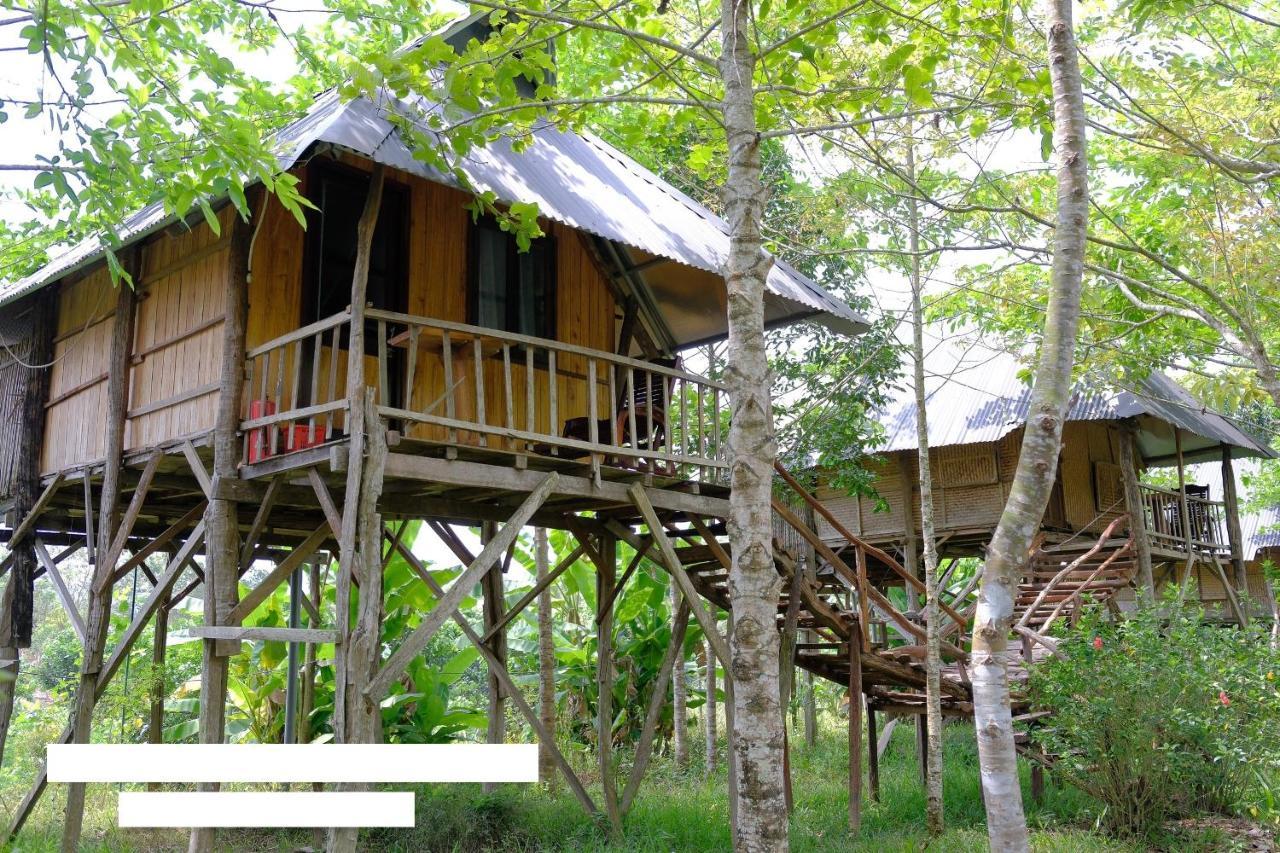 Sunny Field Eco Stilt House Villa Cat Tien Bagian luar foto