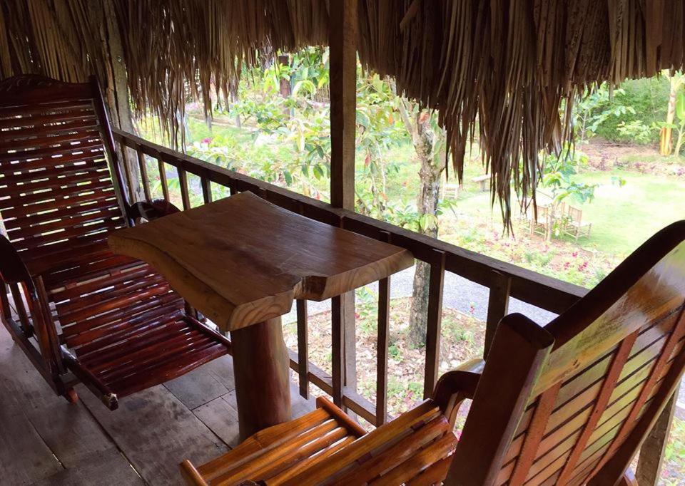Sunny Field Eco Stilt House Villa Cat Tien Bagian luar foto
