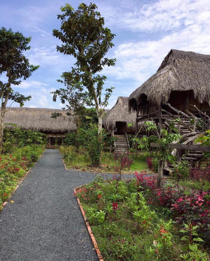 Sunny Field Eco Stilt House Villa Cat Tien Bagian luar foto
